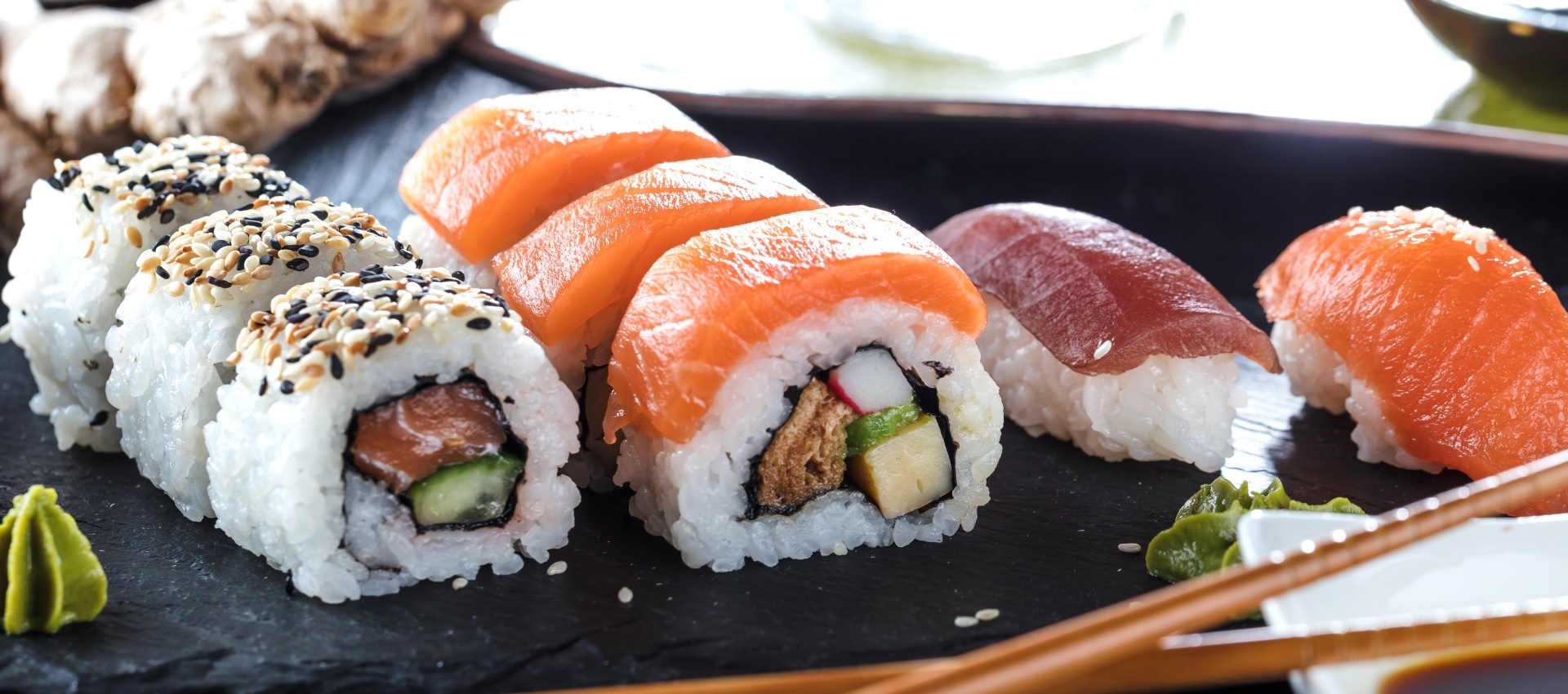 Sushi image 1